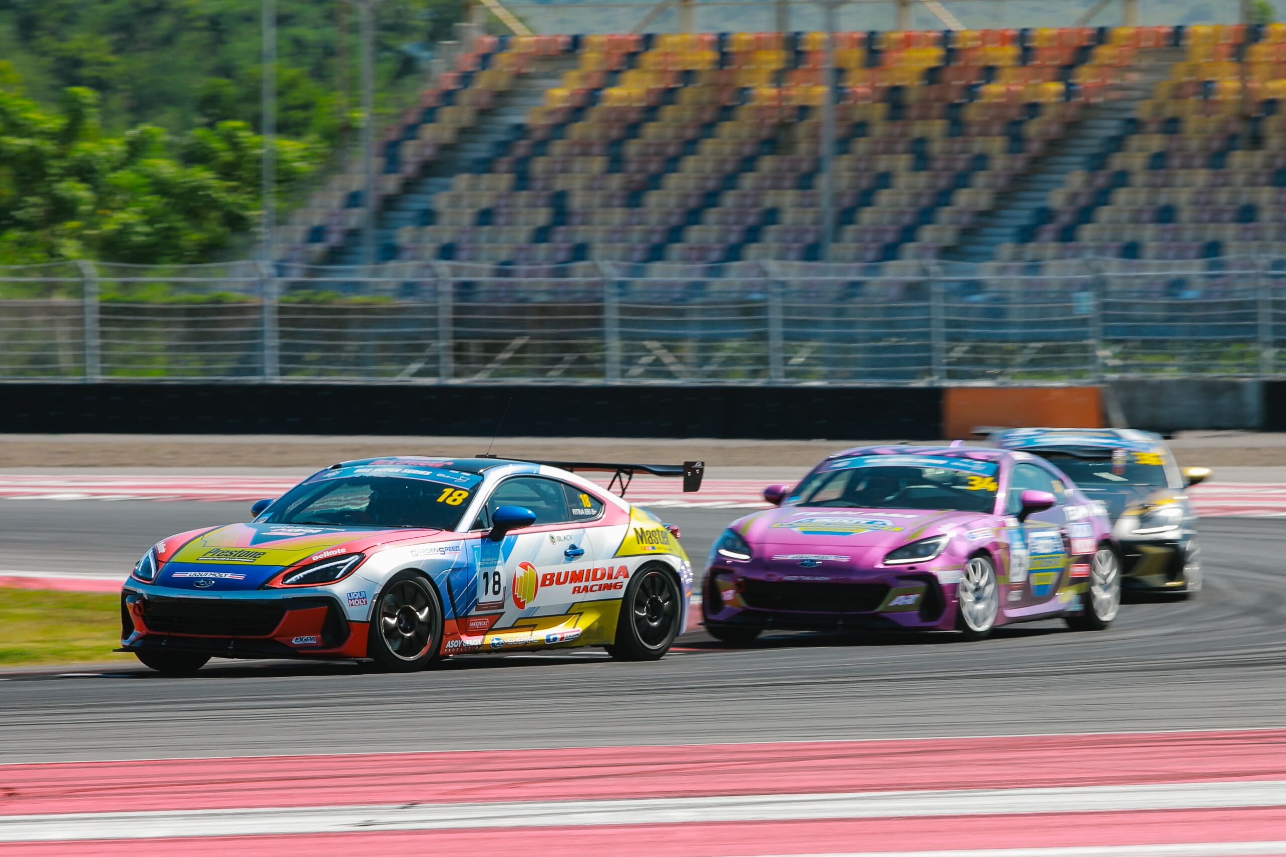 BRZ Super Series 2026 Makin Panas, Balapan Ketat dan Safety Jadi Sorotan